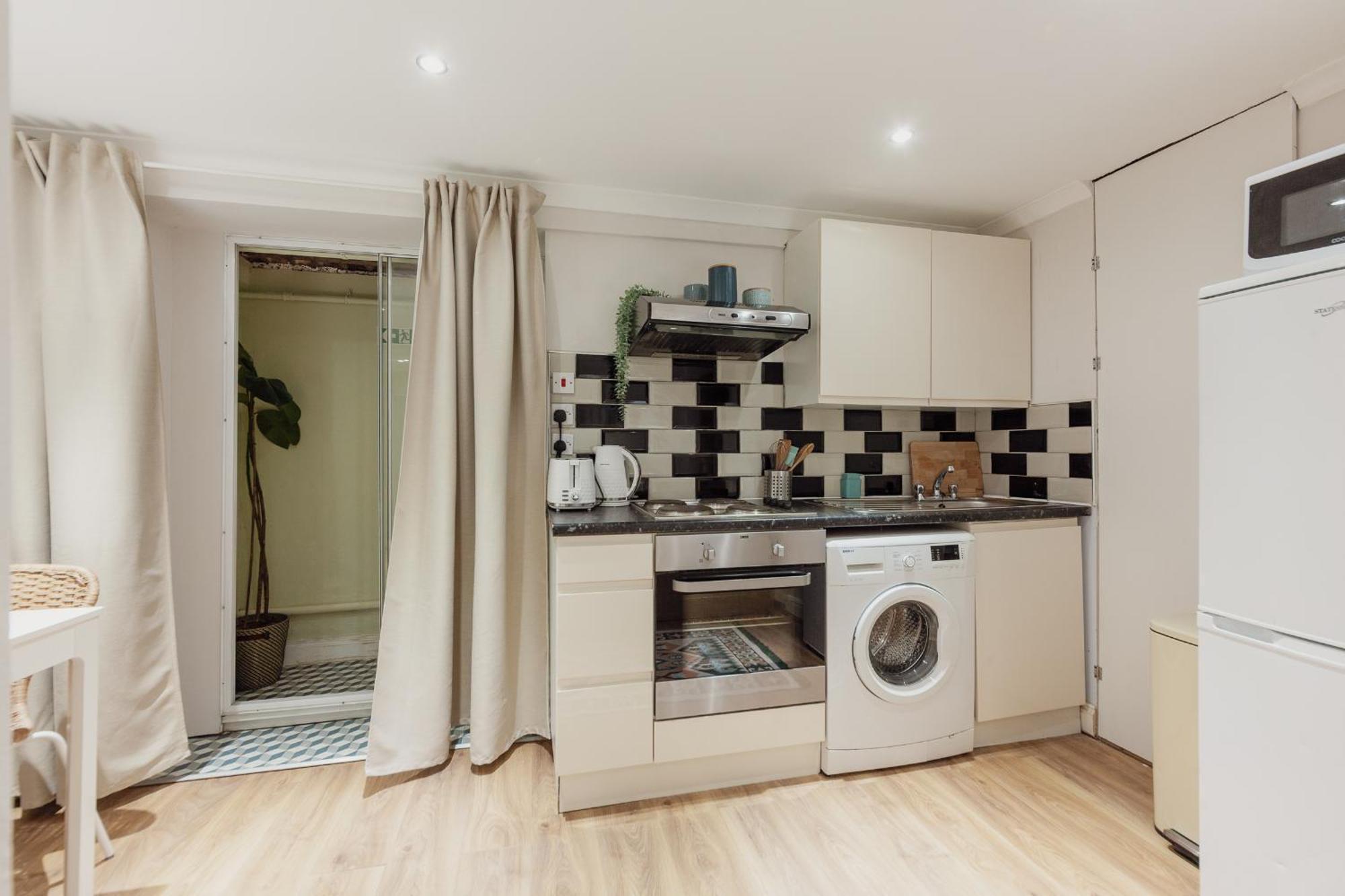 Kensington Nest Serviced Studio Londra Exterior foto